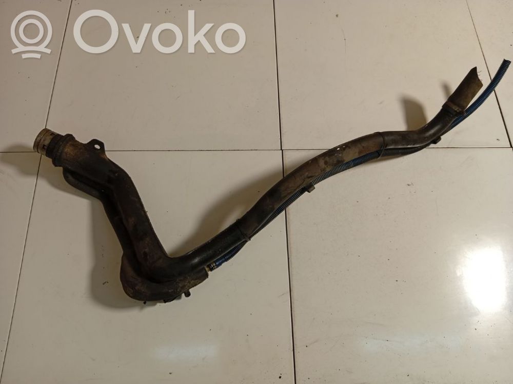 Opel Astra H Conductă umplere rezervor combustibil 