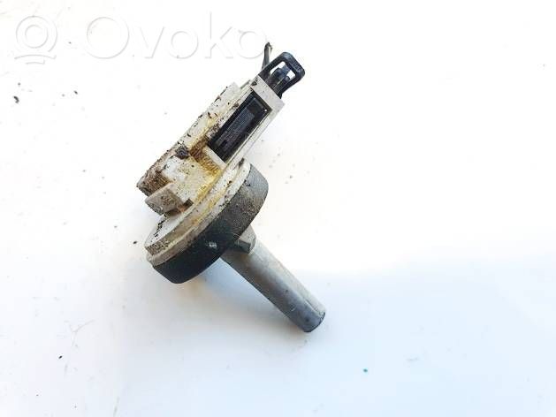 Volkswagen PASSAT B5 Sensore temperatura interna