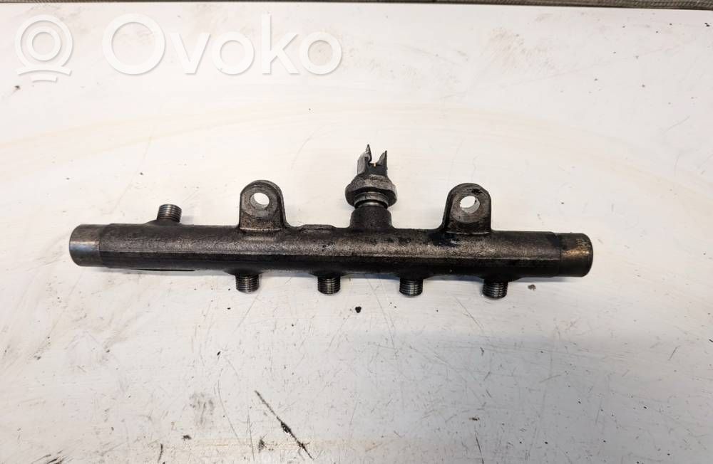 Nissan Qashqai Rampă alimentare injectoare 