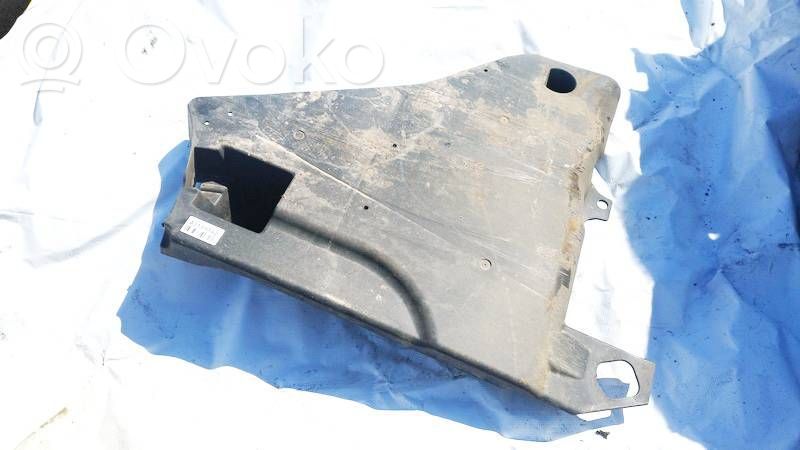 Placa protectora/protector antisalpicaduras motor   9682871780,800431900,9682871780