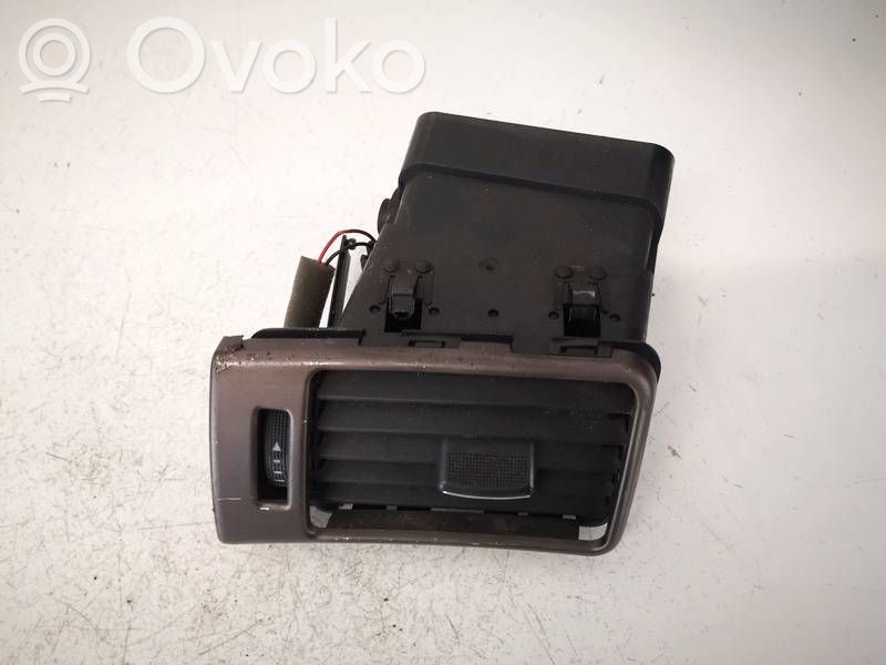 Audi A6 S6 C5 4B Griglia di ventilazione centrale cruscotto