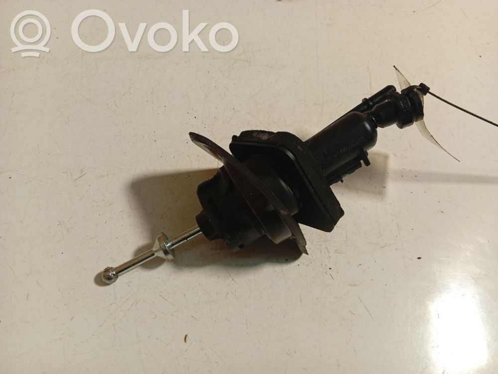 Volvo V40 Pompa della frizione 