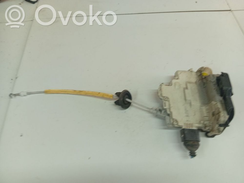 Audi A3 S3 8P Încuietoare ușă față 