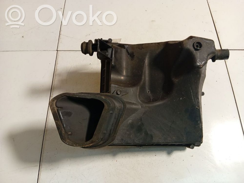 Opel Astra J Cutie filtru aer 