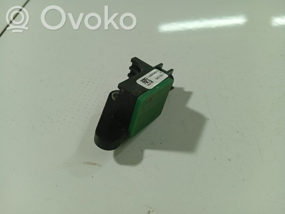 Czujnik uderzenia Airbag   37081606,25585086PU,37081606,5N0959351