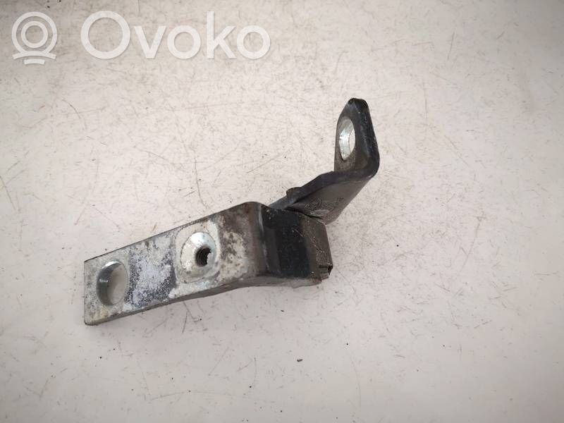Ford Mondeo MK IV Etuoven yläsarana
