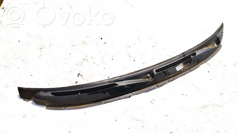 Seat Cordoba (6K) Podszybie przednie 