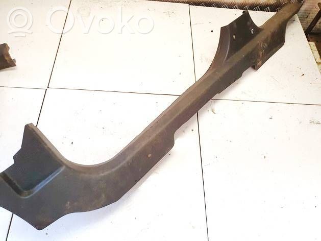 Opel Astra H Copertura del rivestimento del sottoporta anteriore 