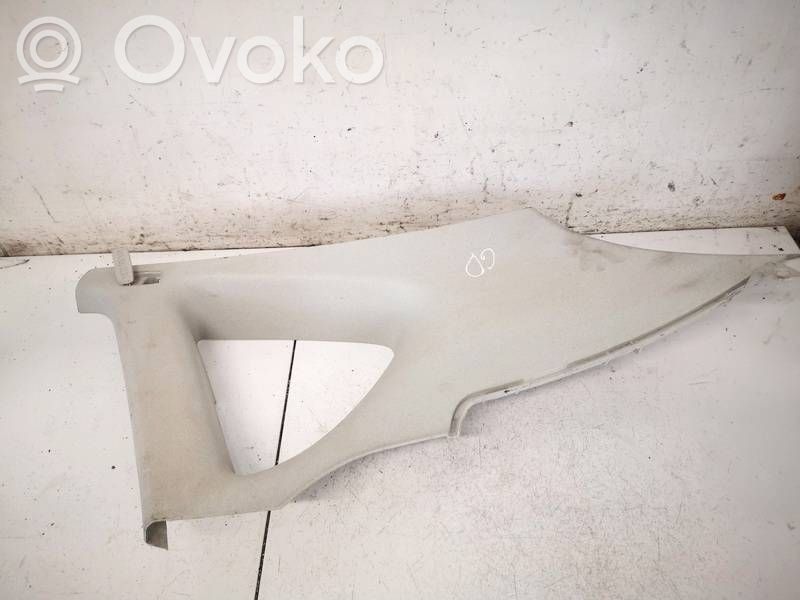 Seat Leon (1P) Revêtement de pilier (bas)
