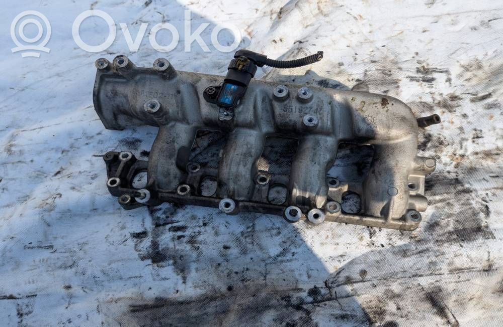 Opel Astra H Collettore di aspirazione 