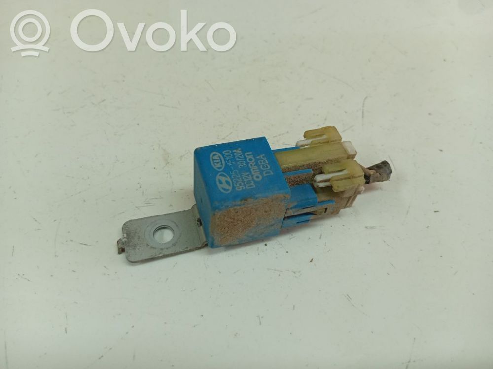 Otros relés   952251F100,952251F100,DGBA