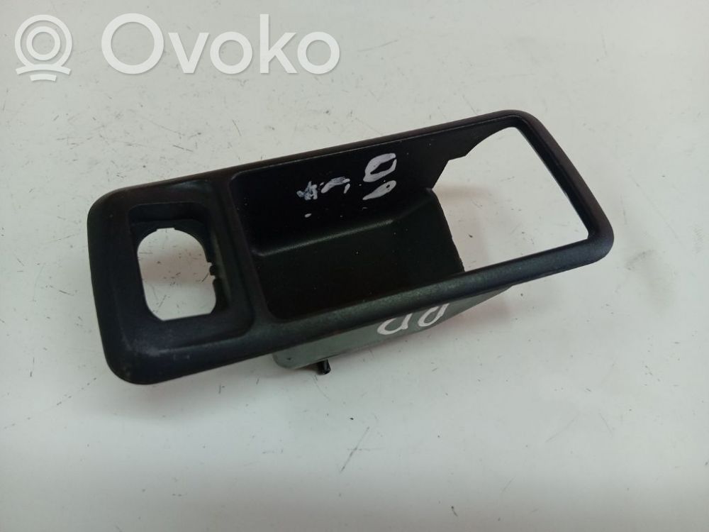 Ford Focus Altro elemento di rivestimento della portiera anteriore 