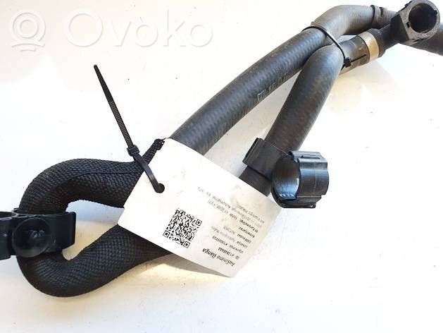 BMW 7 F01 F02 F03 F04 Tubo flessibile del liquido di raffreddamento del motore 