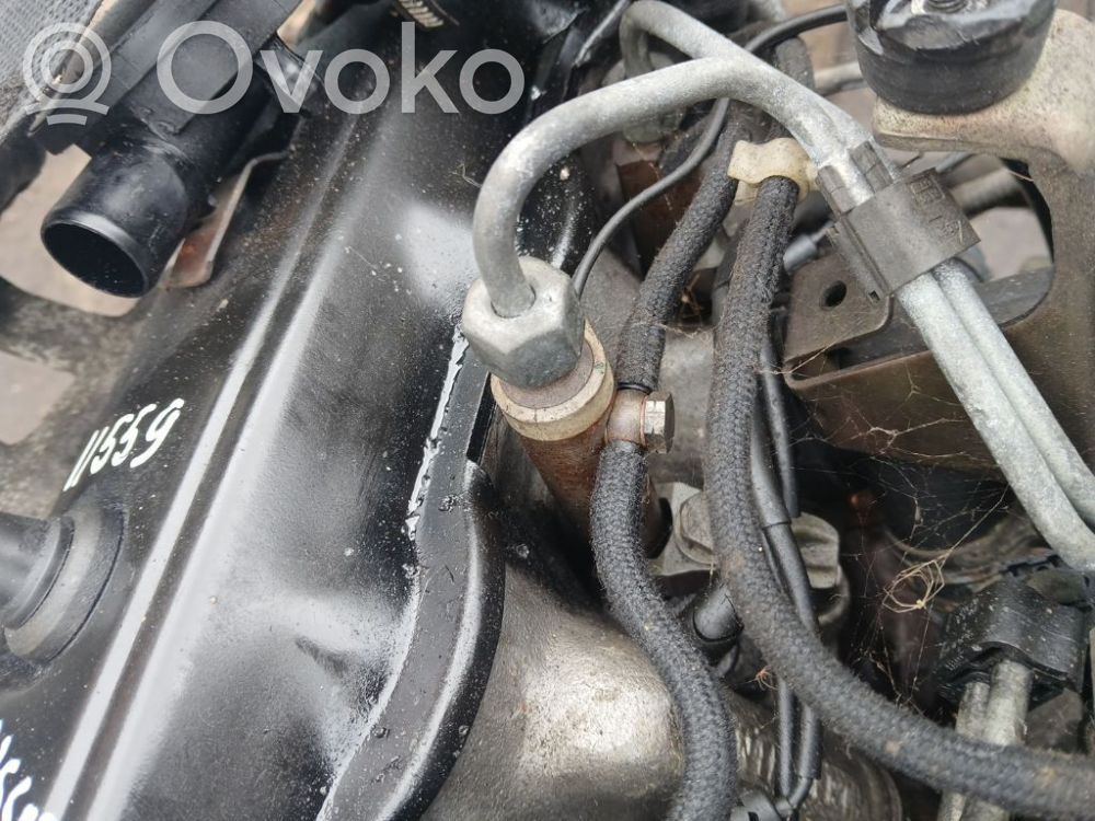 Volkswagen PASSAT B5 Iniettore 