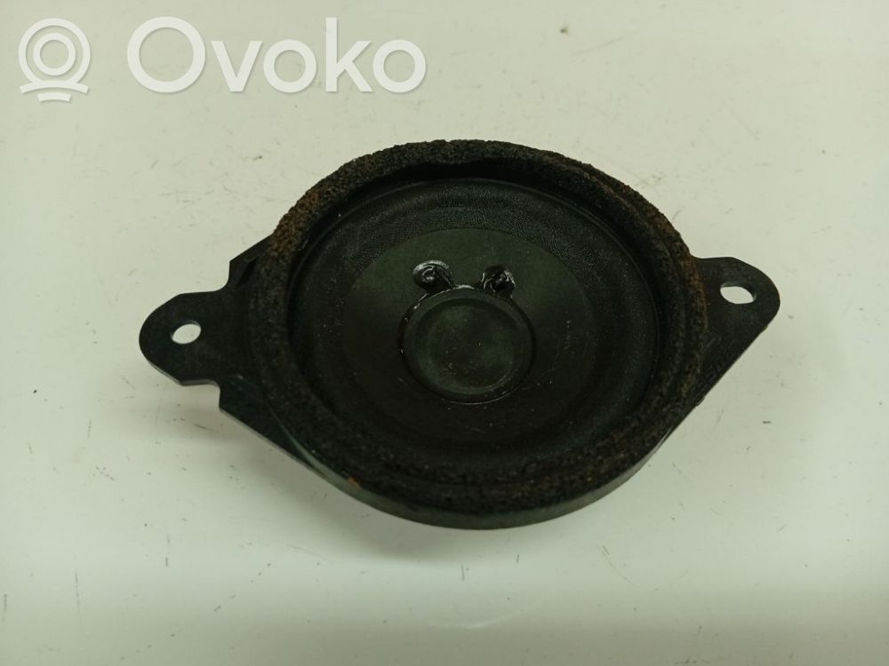 Mazda 3 II Front door speaker 