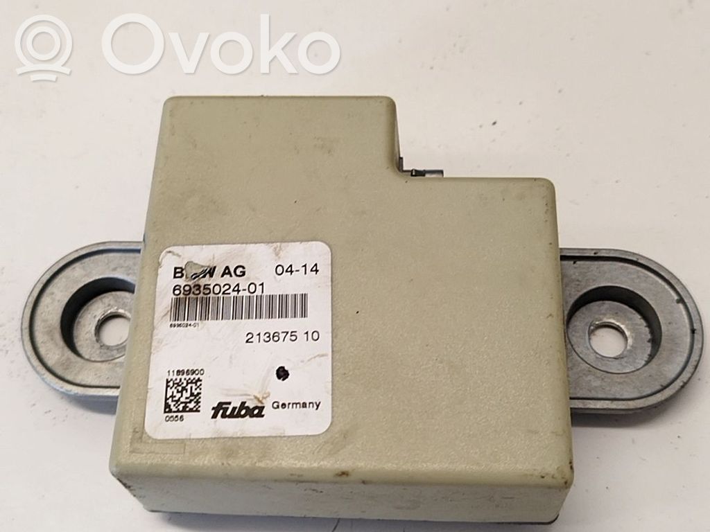 BMW 5 E60 E61 Centralina antenna