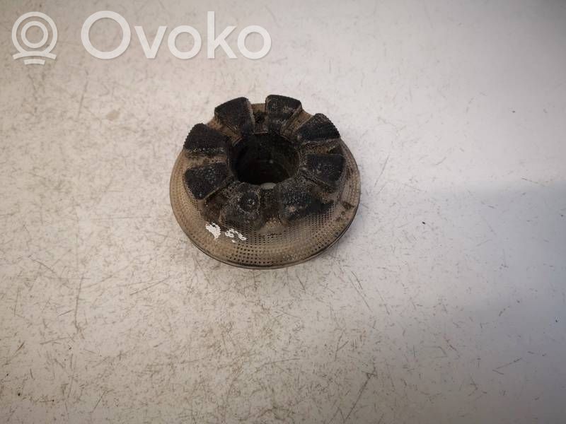 Nissan Juke I F15 Molla elicoidale anteriore con cuscinetti in gomma 