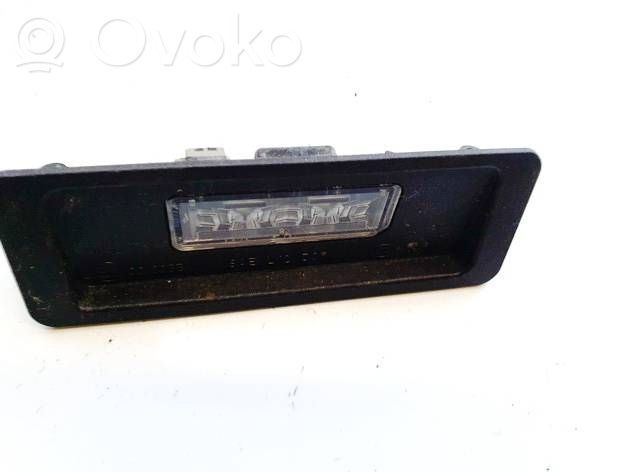Volvo V40 Lampă număr 