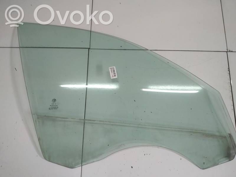 Alfa Romeo 159 Vetro del finestrino della portiera anteriore - quattro porte