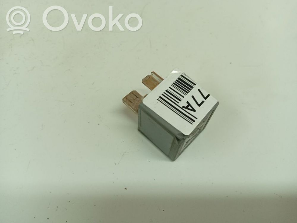 Otros relés   F80B14B192AA,F80B14B192AA,F80B14B192AA