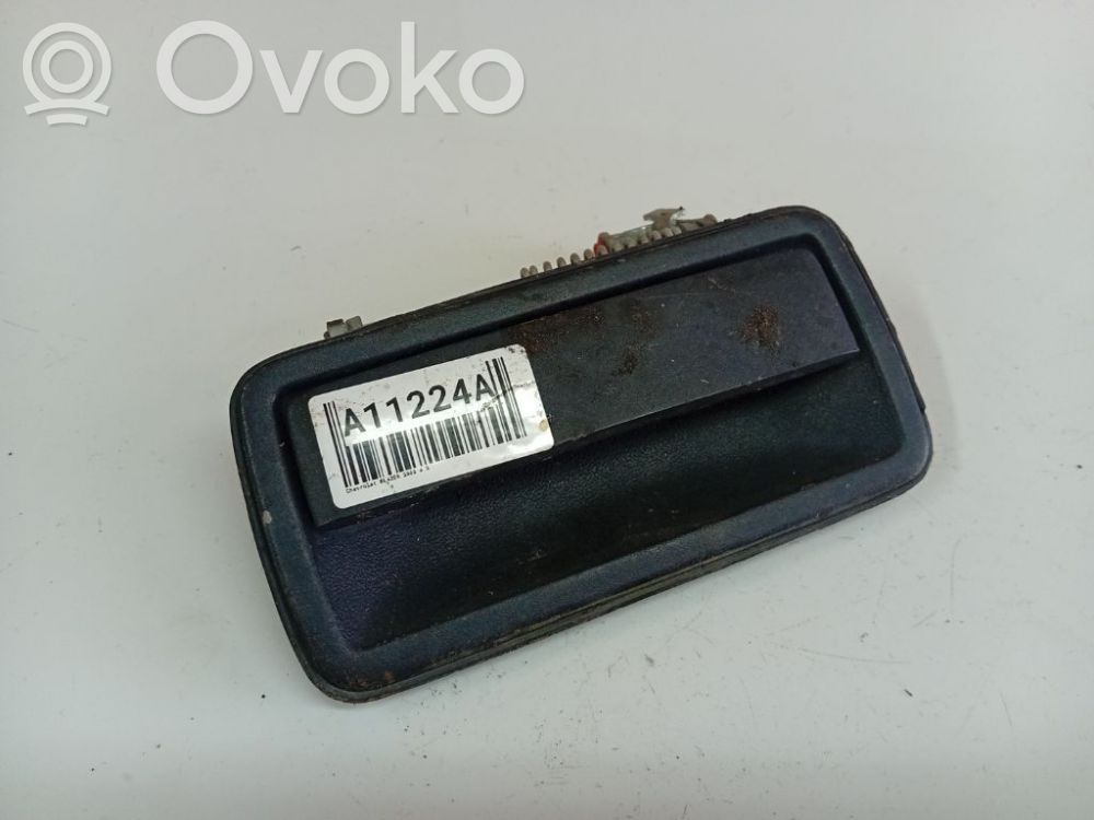 Chevrolet Blazer Manecilla externa puerta delantera 