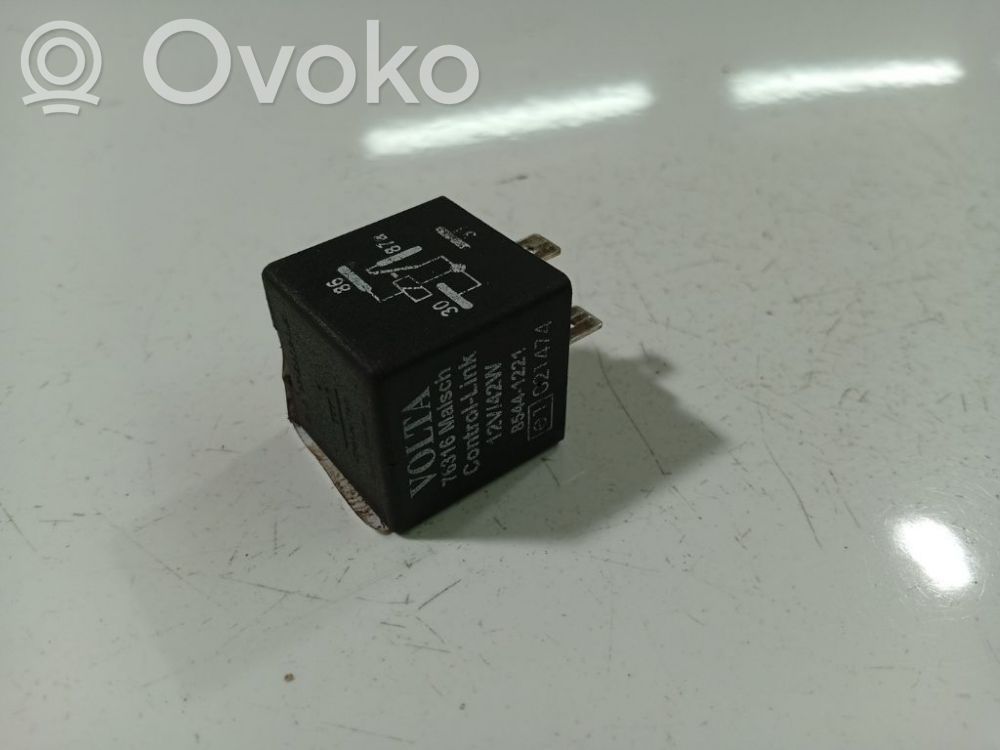 Nissan Primera Inne przekaźniki 