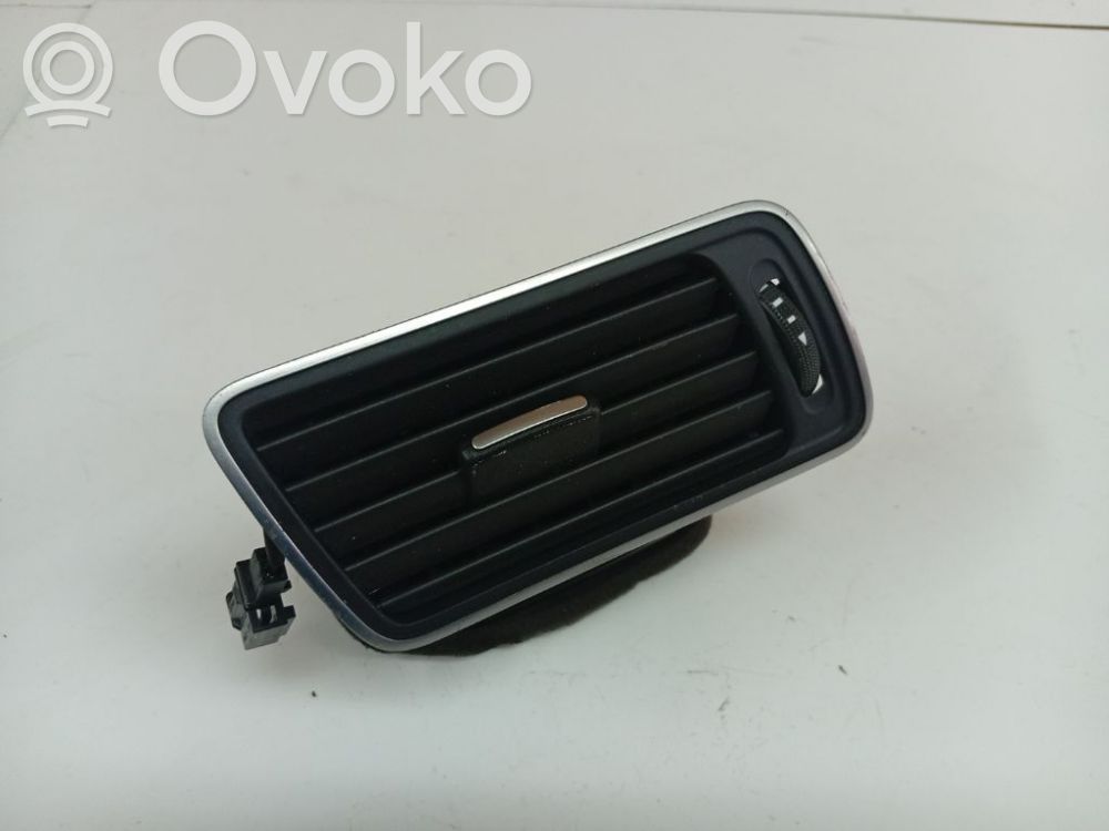 Volkswagen PASSAT B7 Rejilla de ventilación central del panel 