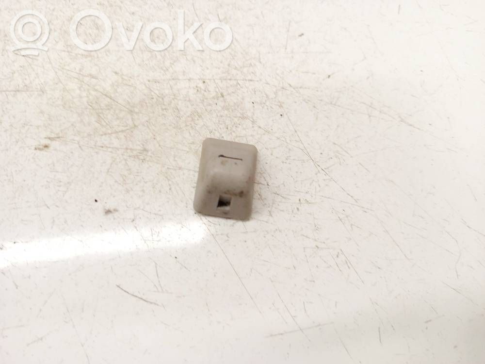 Opel Zafira B Clip/gancio/supporto per aletta parasole 