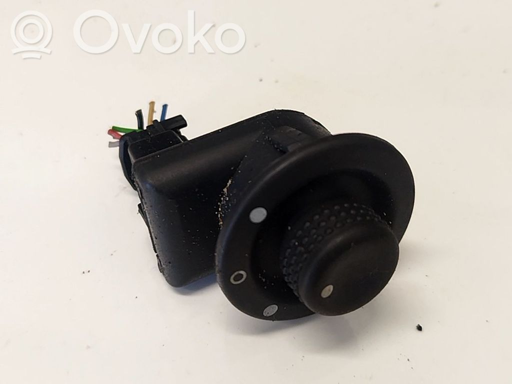 Interruptor del espejo lateral   255704649R,255704649R,255704649R