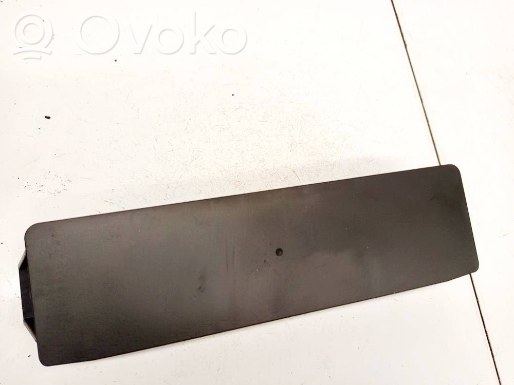 Tesla Model S Muu sisätilojen osa 