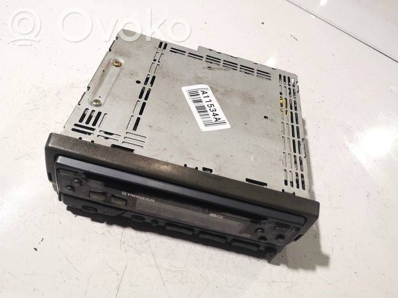 Panel / Radioodtwarzacz CD/DVD/GPS   977729,977729