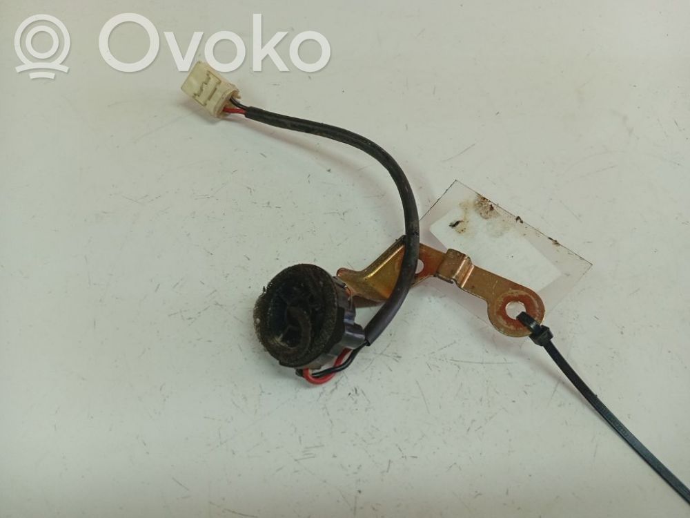 Toyota Corolla E120 E130 Front door speaker 