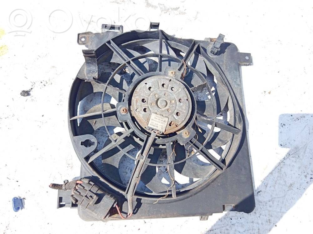 Opel Astra H Convogliatore ventilatore raffreddamento del radiatore 