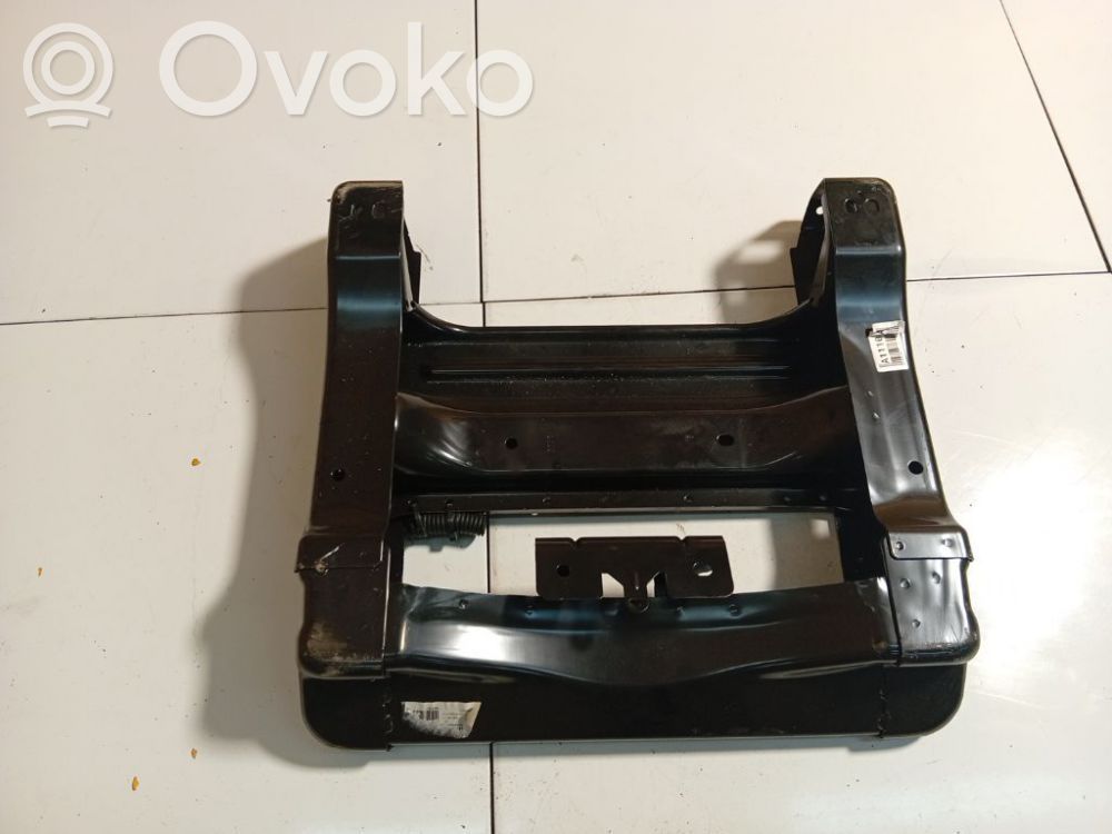 Console, Assise de siège conducteur