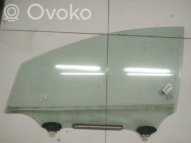 Toyota Corolla Verso AR10 Vetro del finestrino della portiera anteriore - quattro porte 