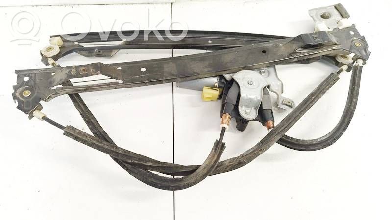 Mécanisme de lève-vitre avec moteur