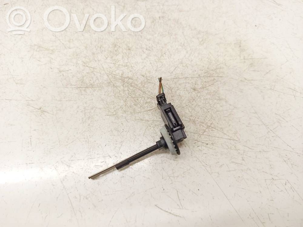 Audi A4 S4 B8 8K Innentemperatursensor