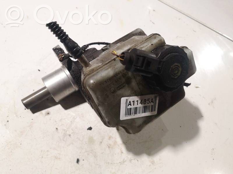 Skoda Octavia Mk2 (1Z) Rezervor lichid frână