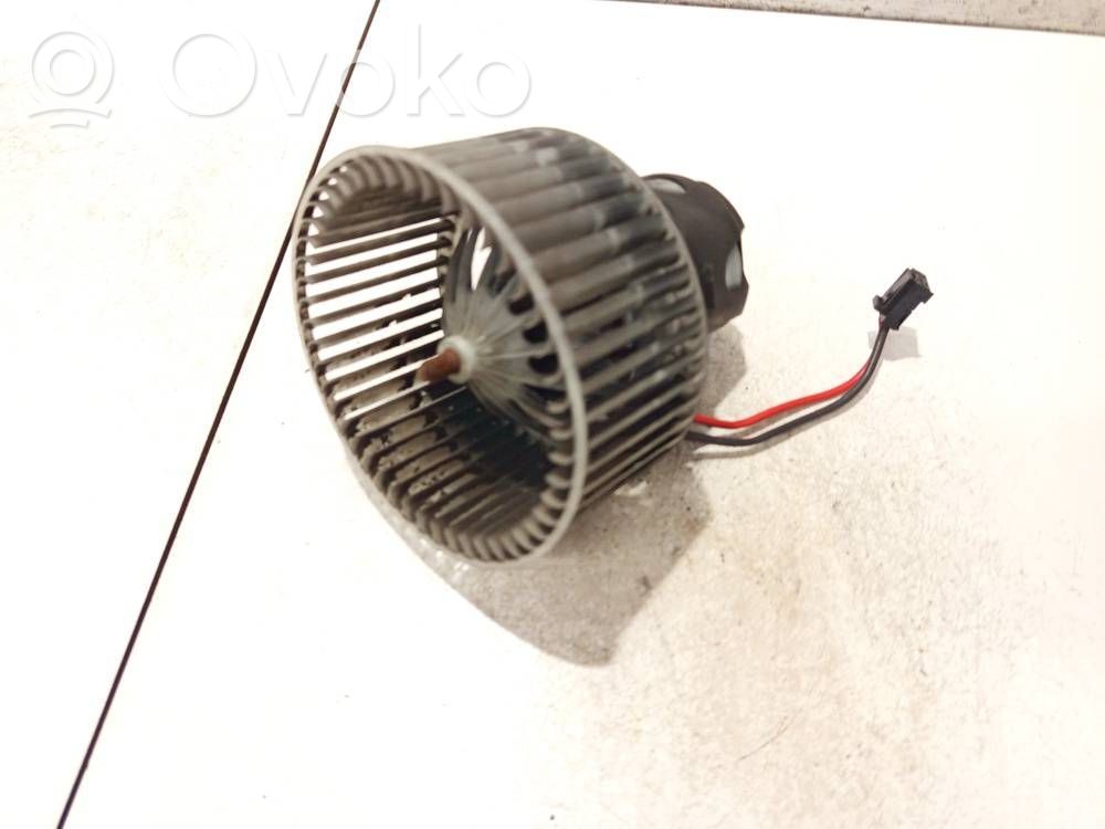 BMW 5 F10 F11 Ventola riscaldamento/ventilatore abitacolo 