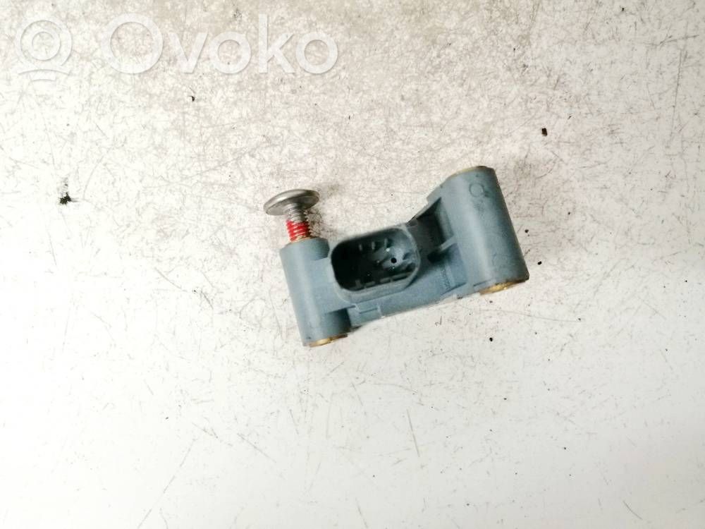 BMW 5 F10 F11 Senzor impact/declanșare airbag 