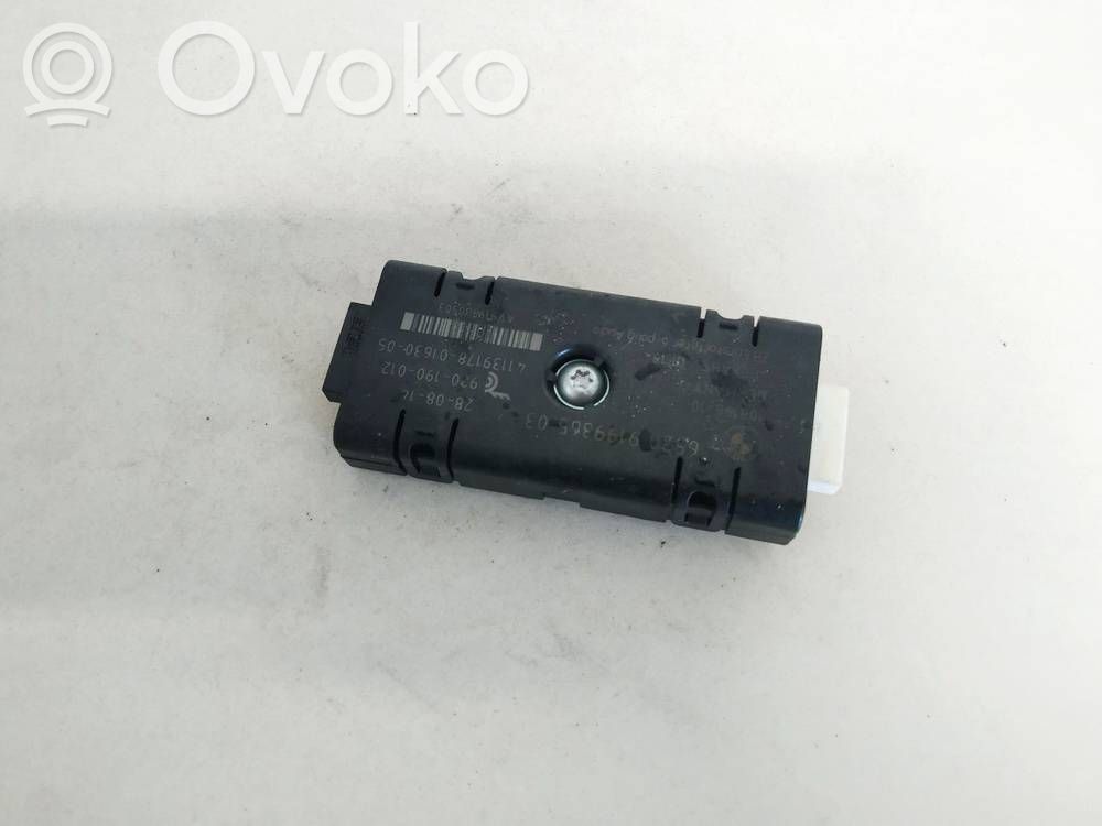 BMW 5 F10 F11 Module unité de contrôle d'antenne
