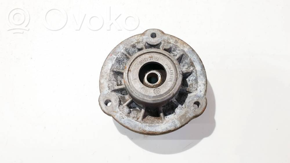 BMW 5 F10 F11 Supporto di montaggio della molla elicoidale