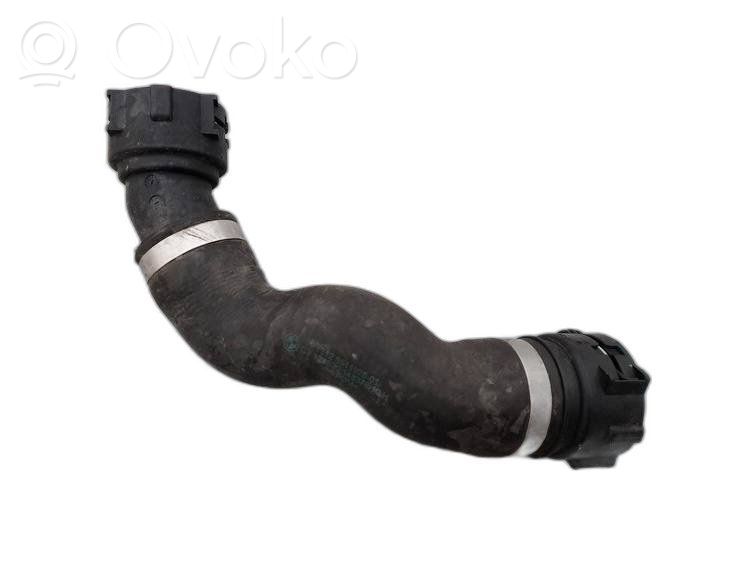 BMW 5 F10 F11 Conductă/furtun lichid de răcire motor