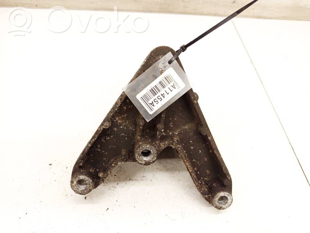 Opel Astra J Suport motor 