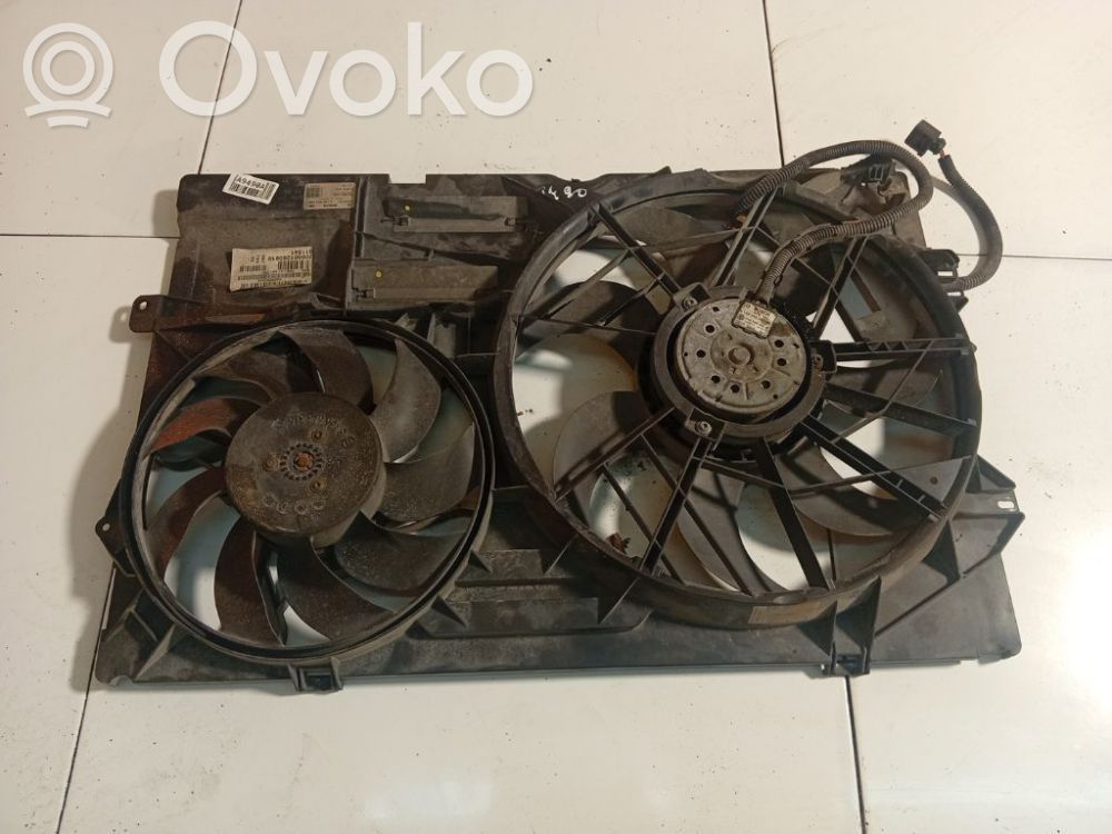 Volkswagen Transporter - Caravelle T5 Convogliatore ventilatore raffreddamento del radiatore 