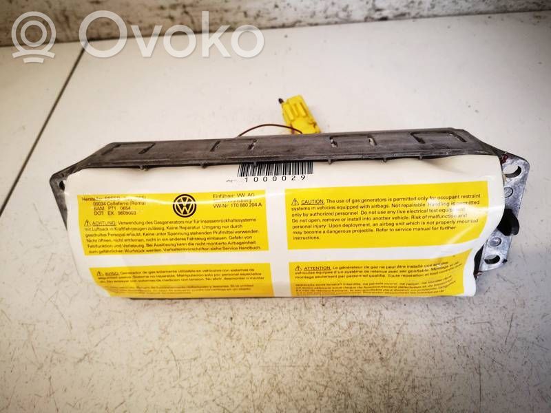 Volkswagen Touran I Airbag de passager