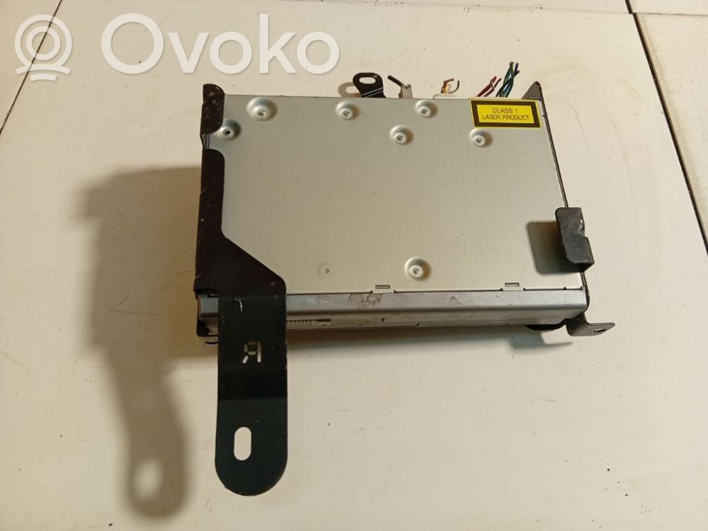 Toyota Avensis T250 Stacja multimedialna GPS / CD / DVD 