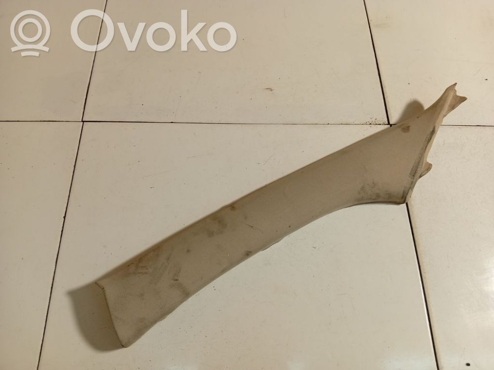 Toyota Avensis T250 (C) pillar trim