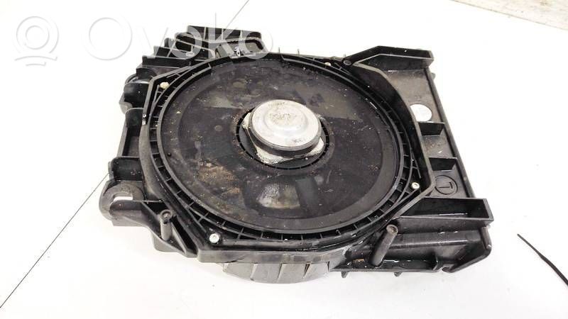 BMW 5 GT F07 Subwoofer 