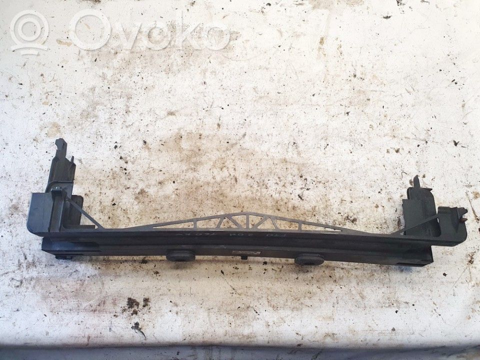 BMW 5 F10 F11 Convogliatore ventilatore raffreddamento del radiatore